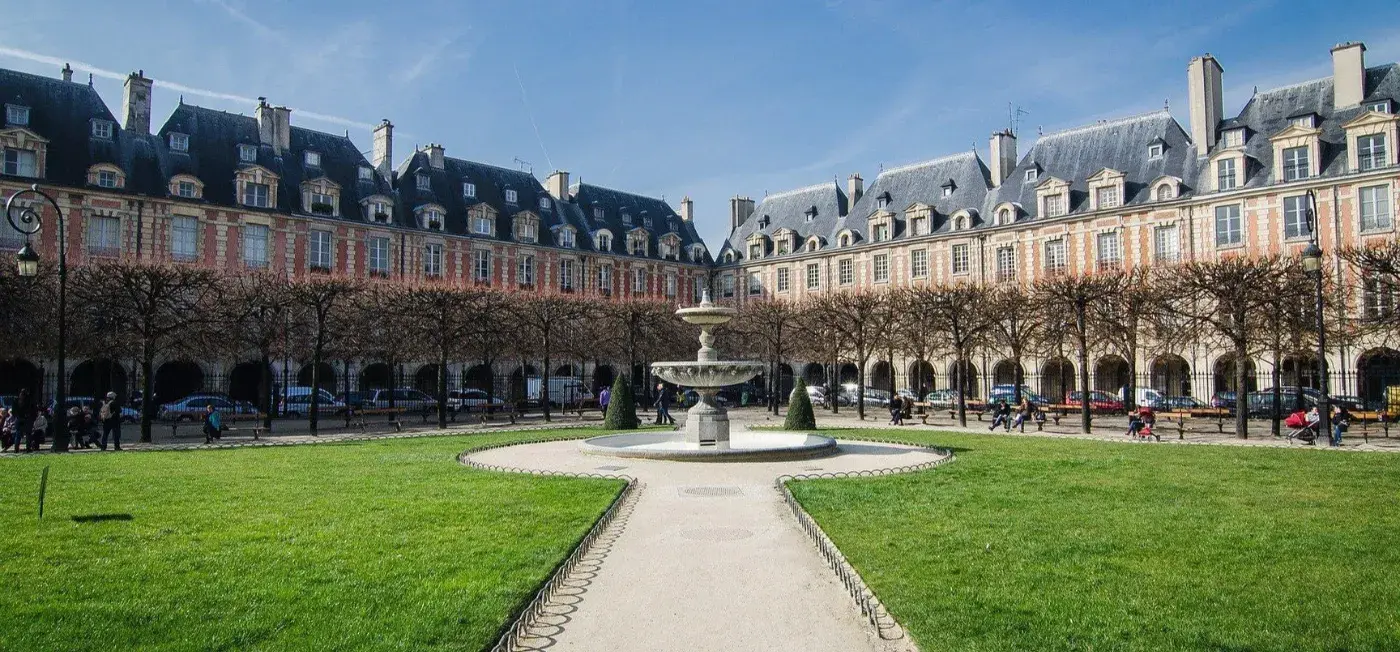 Garden view of Hotel Le Marceau Bastille Paris